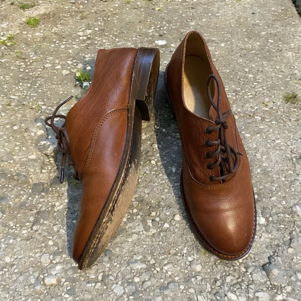 Frye Paige oxford lace up shoes brown